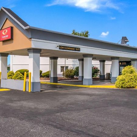 Econo Lodge Inn & Suites Chambersburg Exterior foto