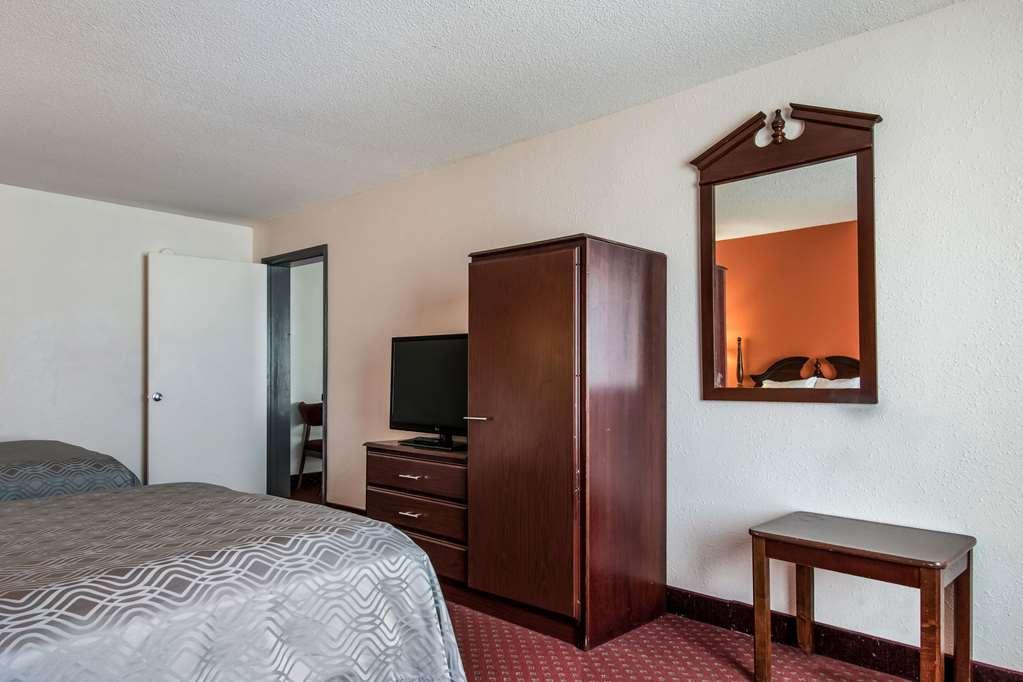 Econo Lodge Inn & Suites Chambersburg Zimmer foto